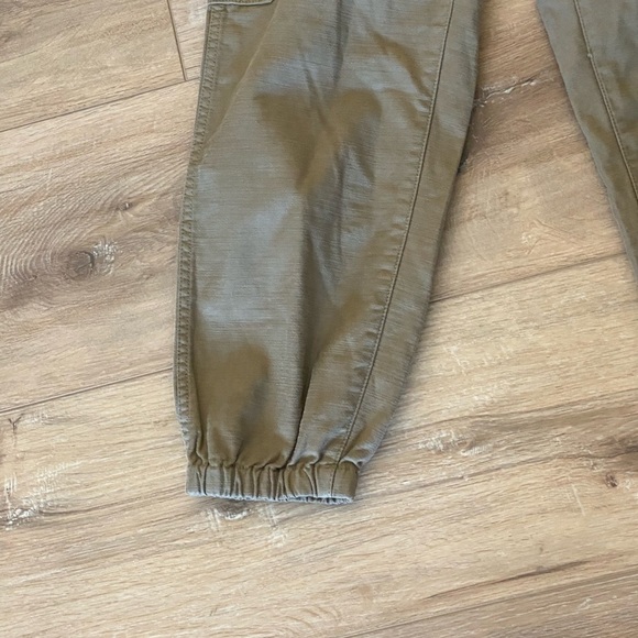 Madewell High-Rise Cargo
Fatigue Pants Army Green Size 24 - Picture 7 of 8